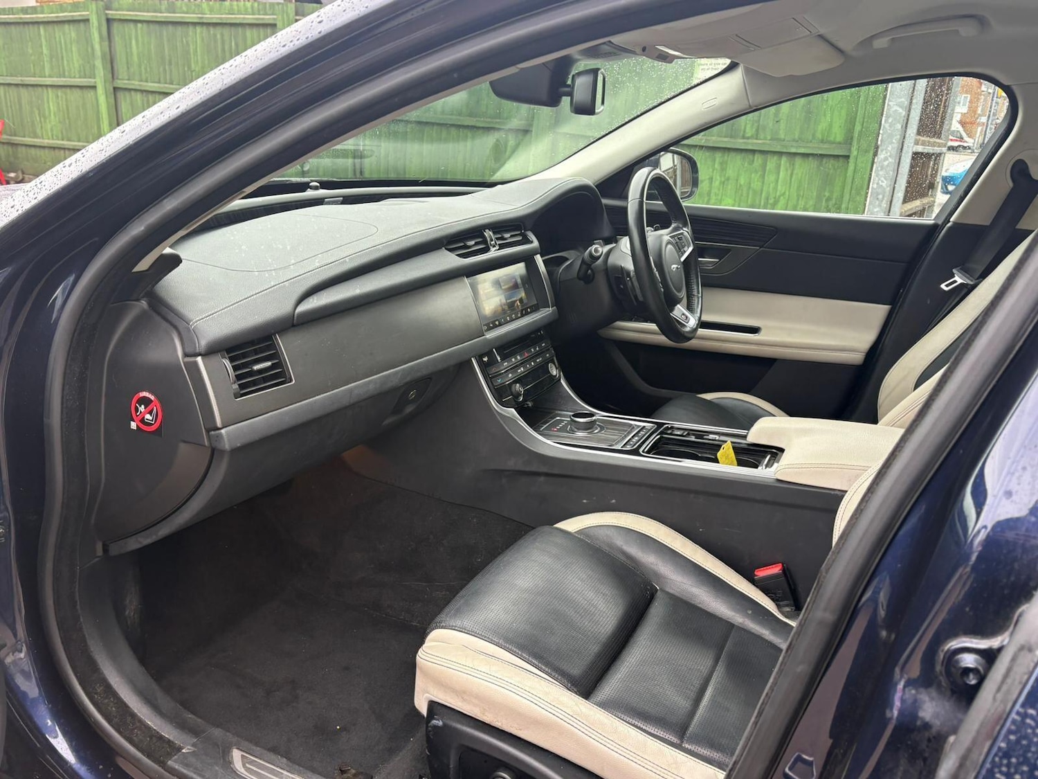 Used Jaguar XF 2017 for sale - 77279062: Photo 24