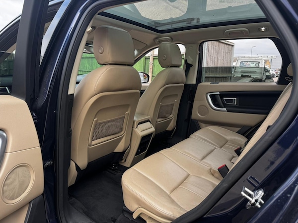Used Land Rover Discovery Sport 2017 for sale - 76227948: Photo 20