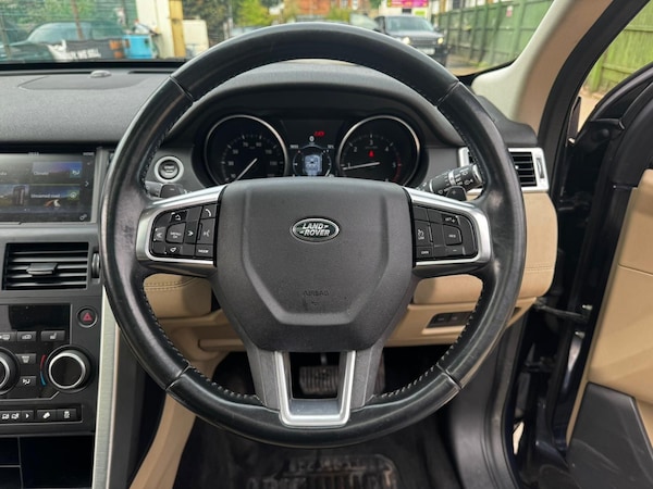 Used Land Rover Discovery Sport 2017 for sale - 76227948: Photo 27