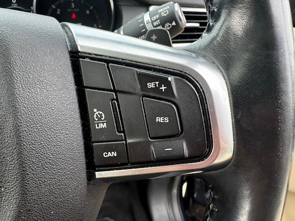 Used Land Rover Discovery Sport 2017 for sale - 76227948: Photo 29