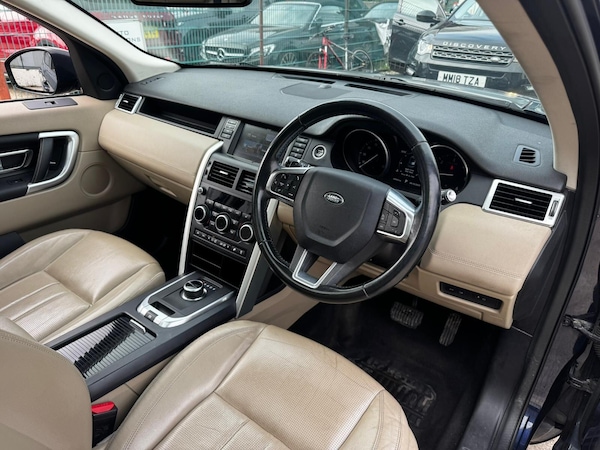 Used Land Rover Discovery Sport 2017 for sale - 76227948: Photo 9