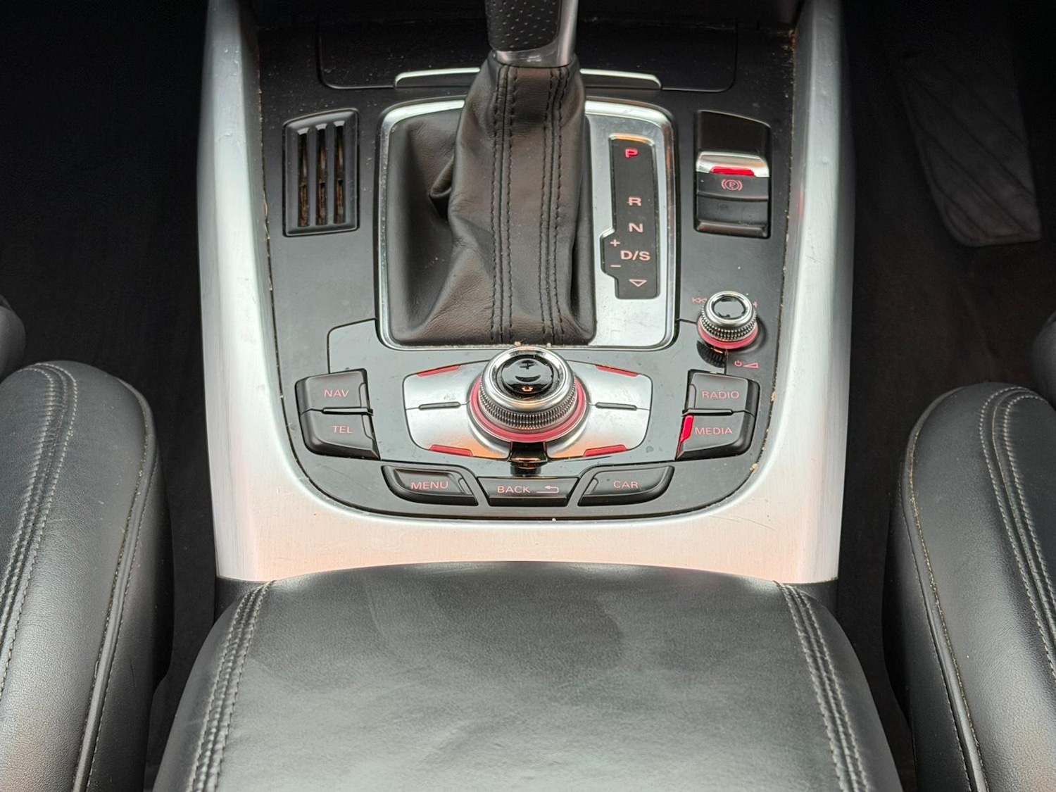 Used Audi Q5 2015 for sale - 77040149: Photo 24