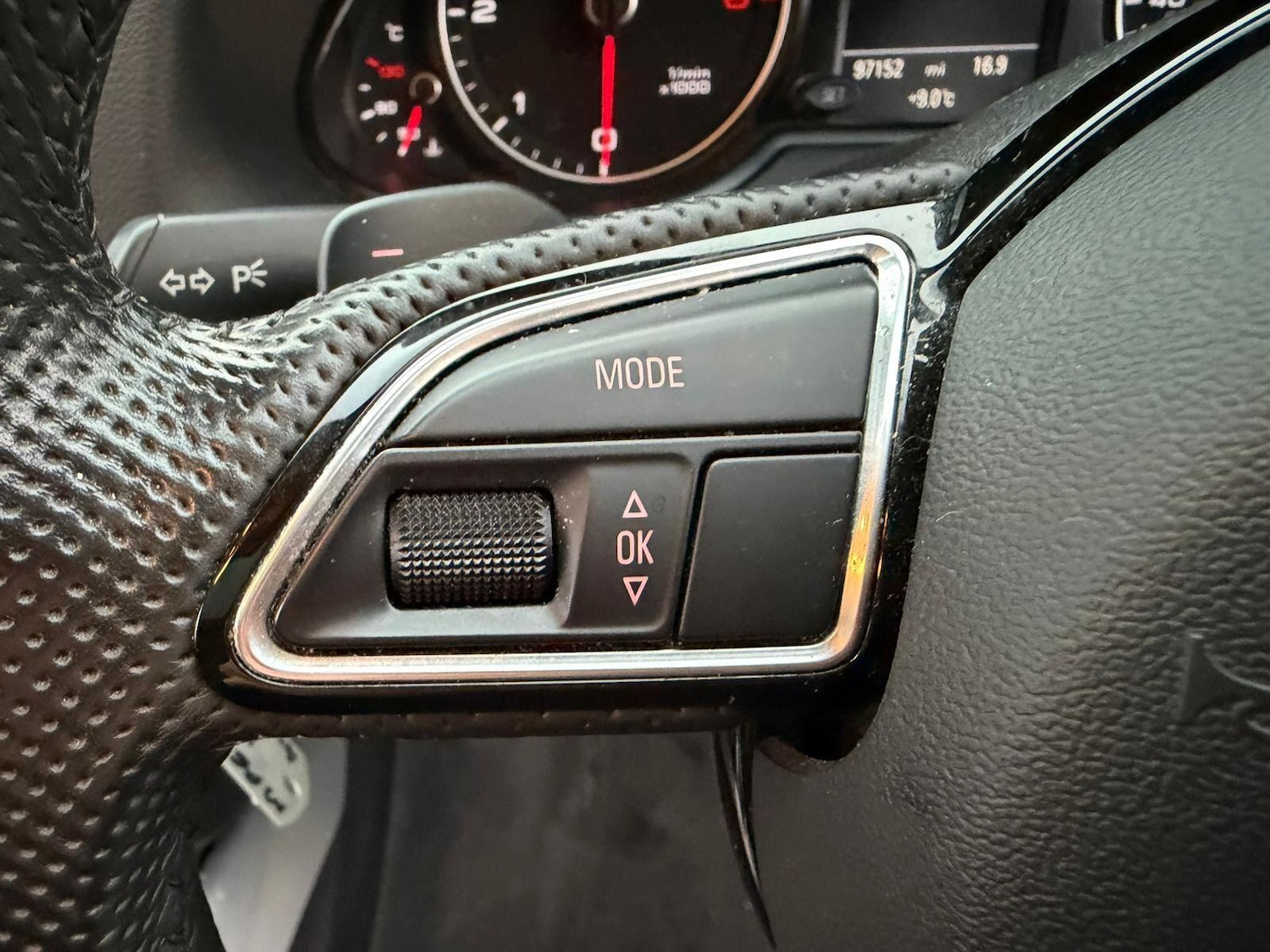 Used Audi Q5 2015 for sale - 77040149: Photo 26