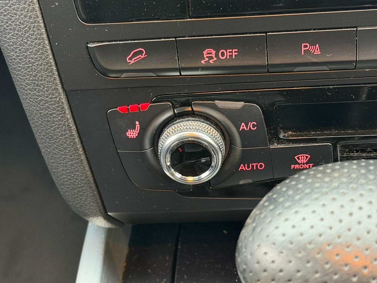 Used Audi Q5 2015 for sale - 77040149: Photo 29