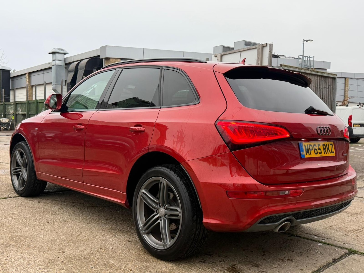 Used Audi Q5 2015 for sale - 77040149: Photo 8