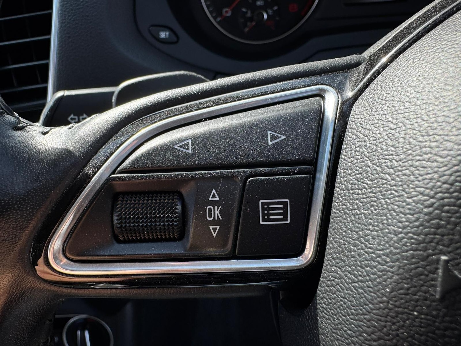 Used Audi Q3 2017 for sale - 77343934: Photo 10