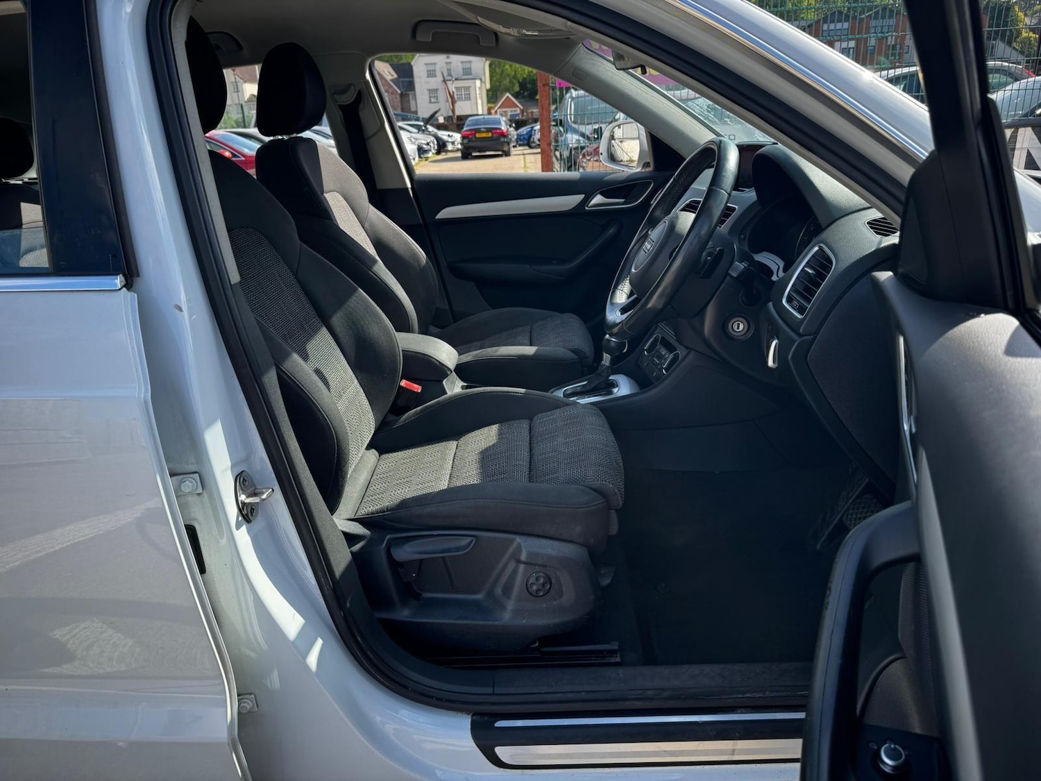 Used Audi Q3 2017 for sale - 77343934: Photo 28