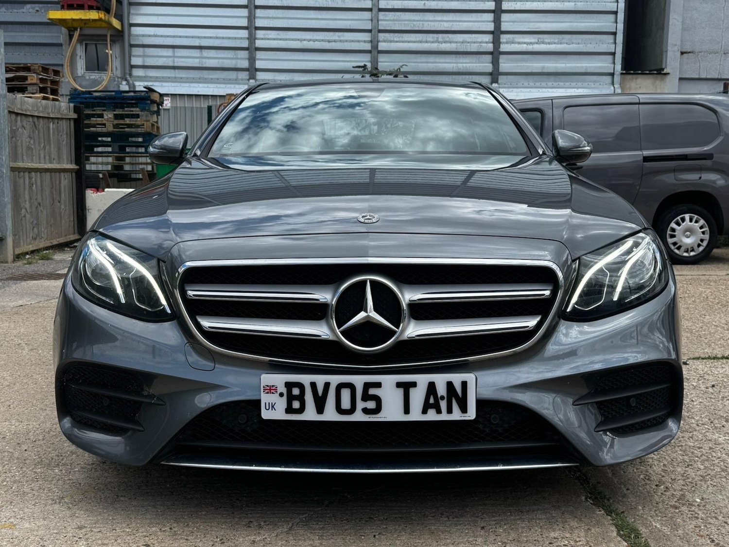 Used Mercedes-Benz E Class 2017 for sale - 76988844: Photo 13