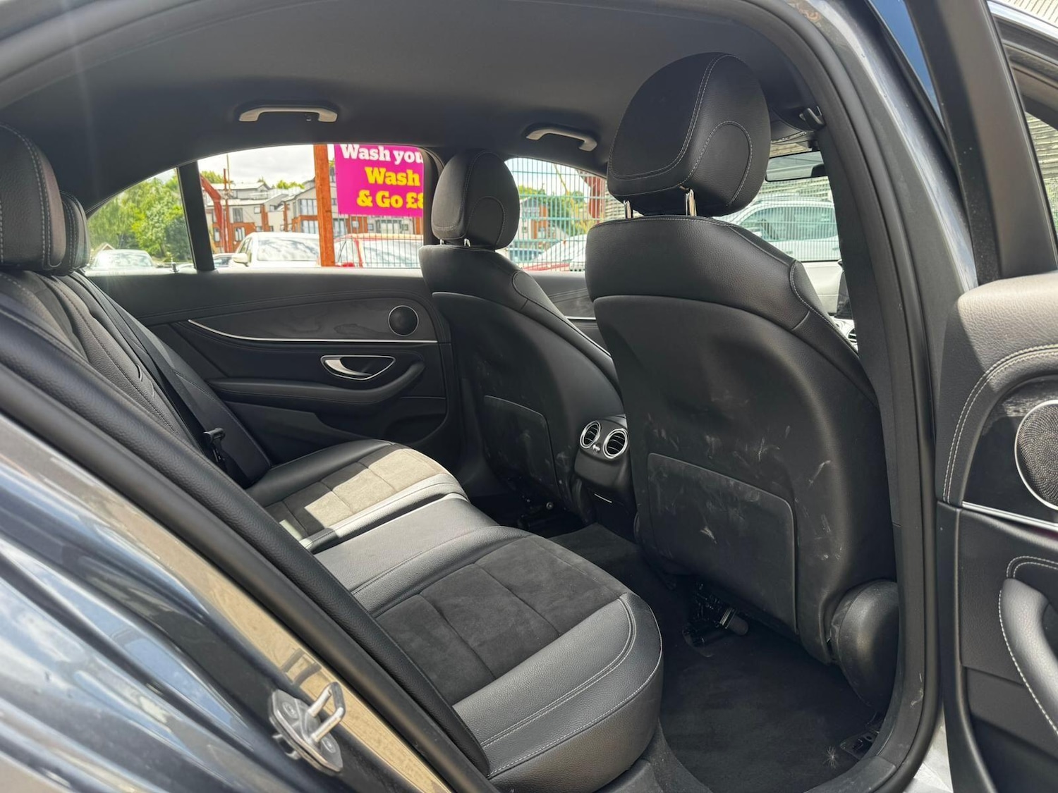 Used Mercedes-Benz E Class 2017 for sale - 76988844: Photo 17