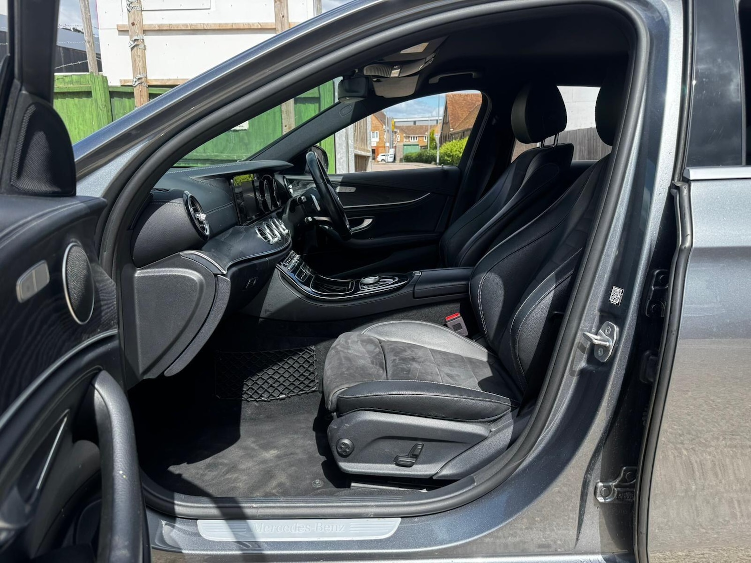 Used Mercedes-Benz E Class 2017 for sale - 76988844: Photo 22