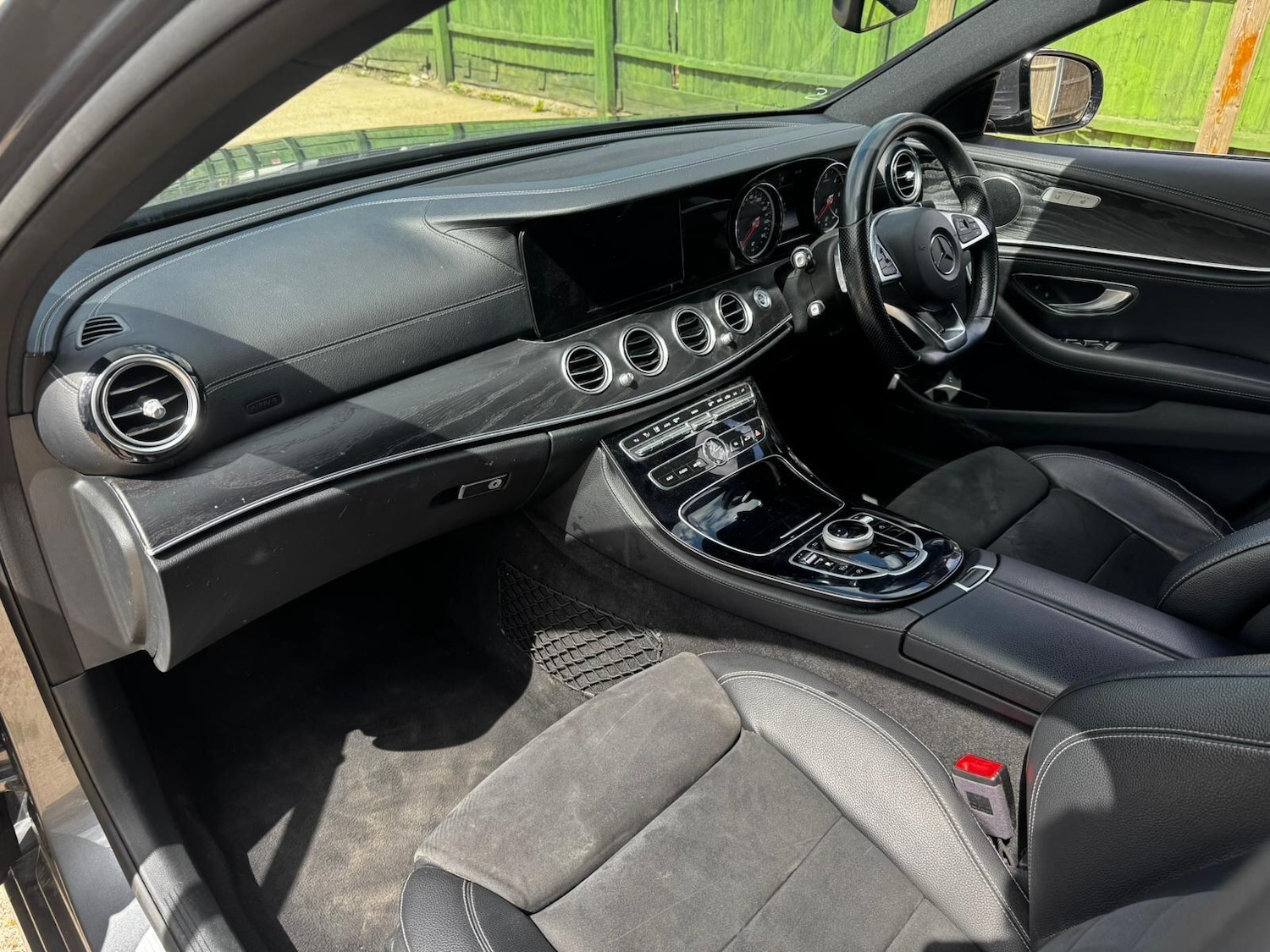 Used Mercedes-Benz E Class 2017 for sale - 76988844: Photo 24