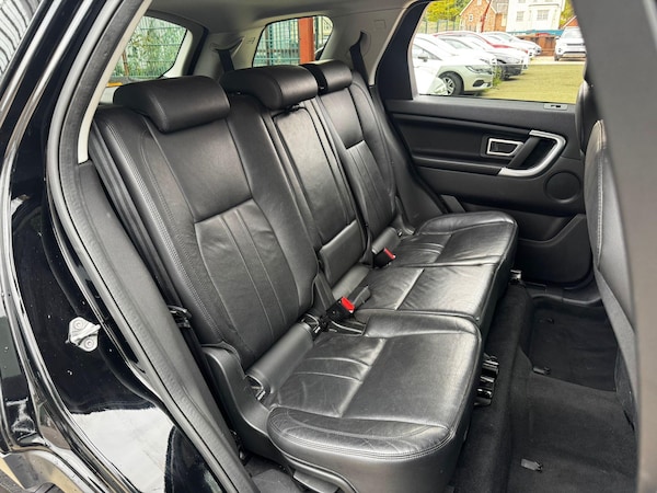 Used Land Rover Discovery Sport 2018 for sale - 76215160: Photo 18