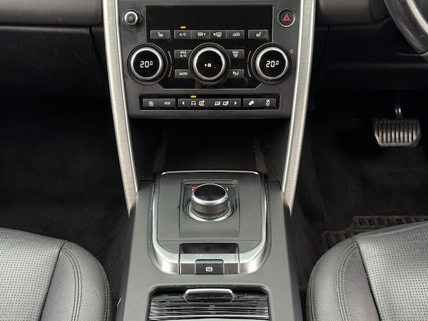 Used Land Rover Discovery Sport 2018 for sale - 76215160: Photo 28