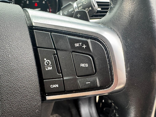 Used Land Rover Discovery Sport 2018 for sale - 76215160: Photo 30