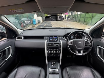 Used Land Rover Discovery Sport 2018 for sale - 76215160: Photo 4