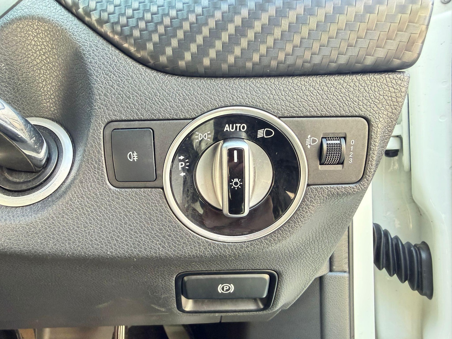 Used Mercedes-Benz A-Class for sale - 77957030: Photo 24