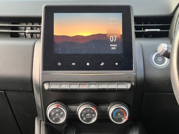 Used Renault Clio 2020 for sale - 73359521: Photo 16