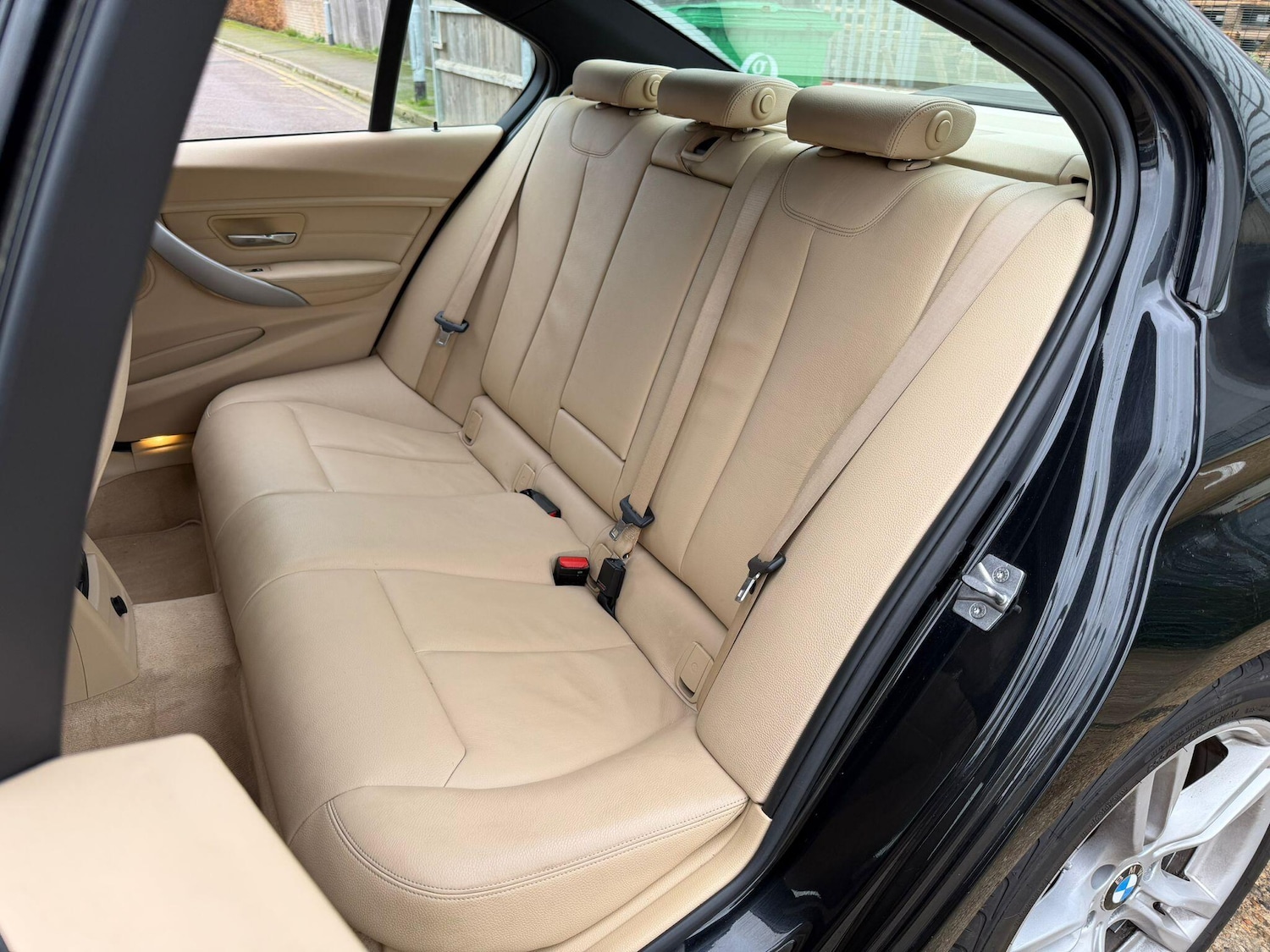 Used BMW 3 Series 2014 for sale - 76926528: Photo 20