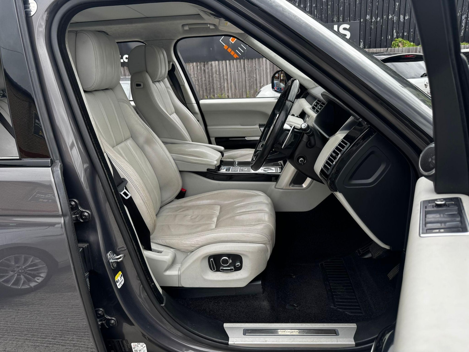 Vehicle 14