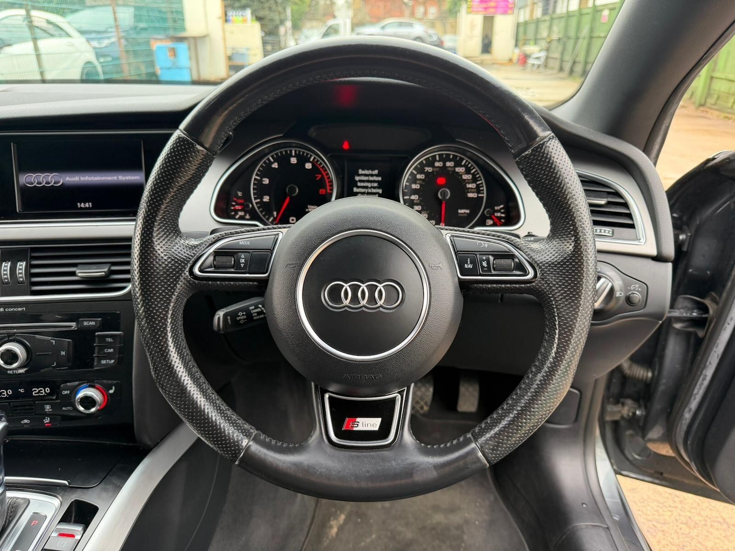 Used Audi A5 Cabriolet 2013 for sale - 77291298: Photo 17