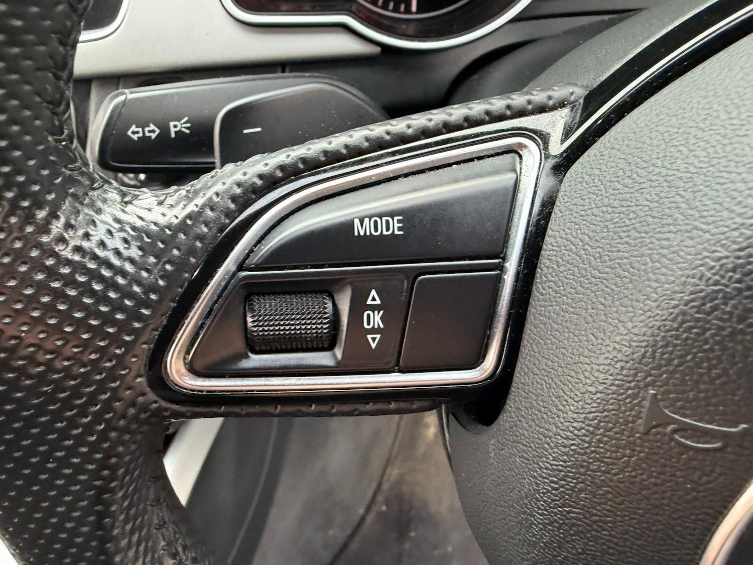 Used Audi A5 Cabriolet 2013 for sale - 77291298: Photo 18