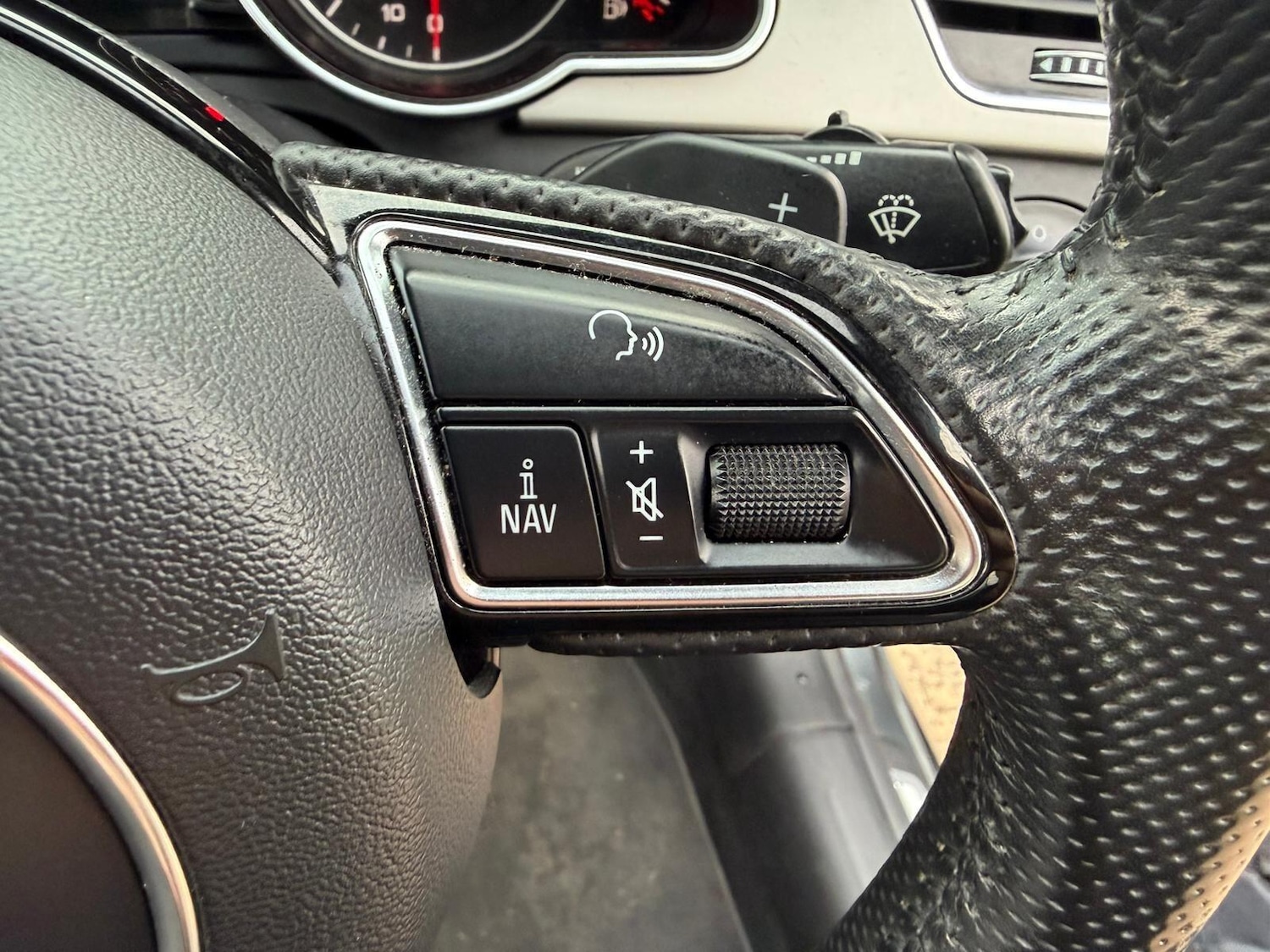 Used Audi A5 Cabriolet 2013 for sale - 77291298: Photo 19