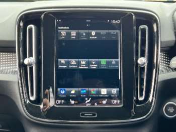 Used Volvo XC40 2020 for sale - 74187076: Photo