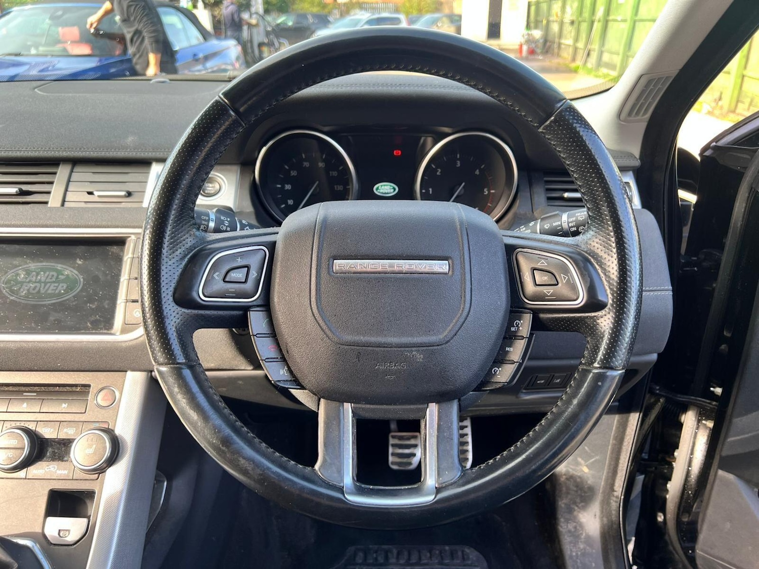 Used Land Rover Range Rover Evoque 2016 for sale - 76425759: Photo 28