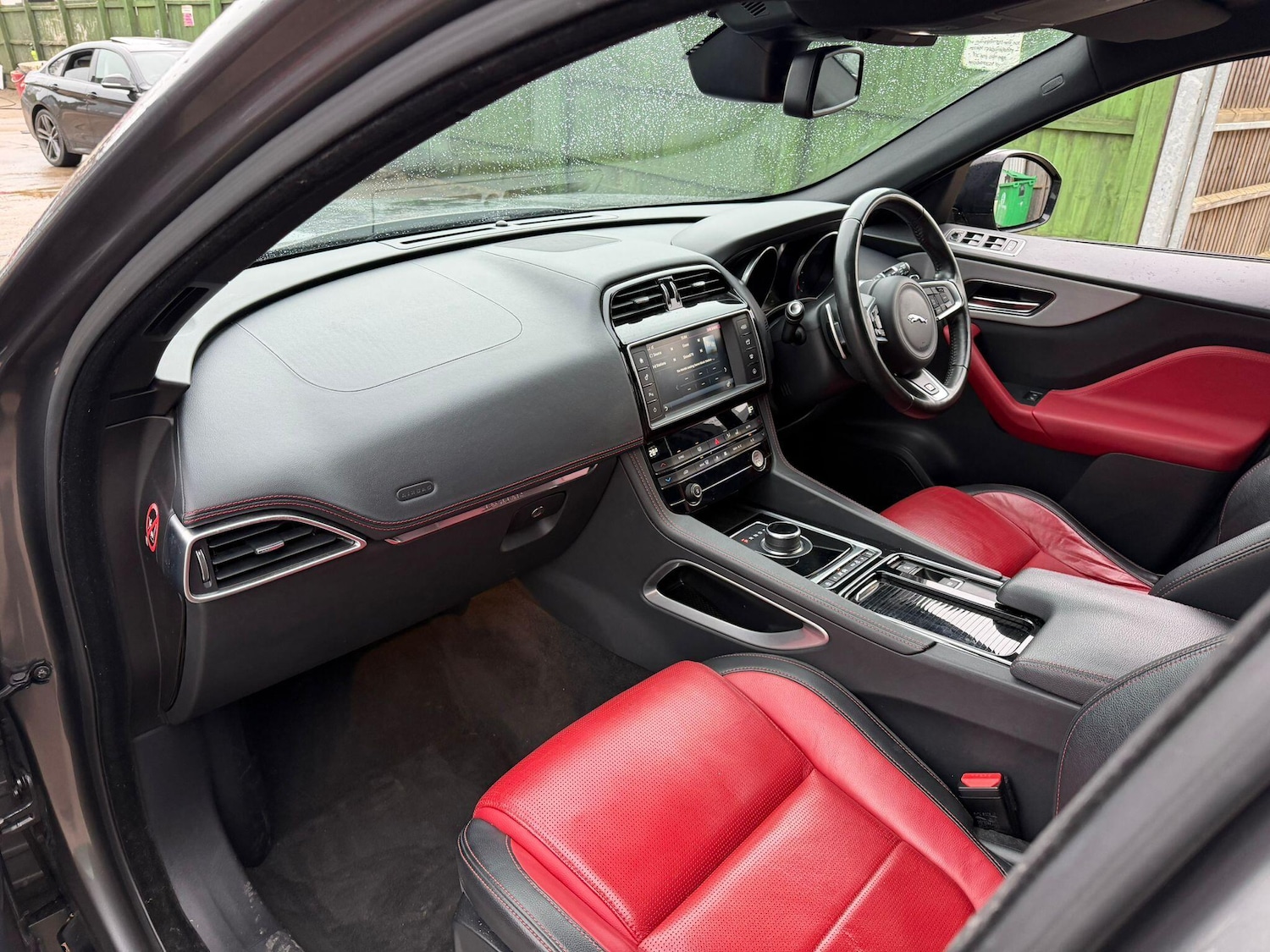 Used Jaguar F-Pace 2017 for sale - 78072639: Photo 24