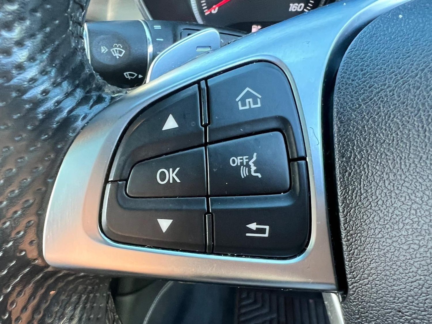 Used Mercedes-Benz GLC 2016 for sale - 76996204: Photo 28