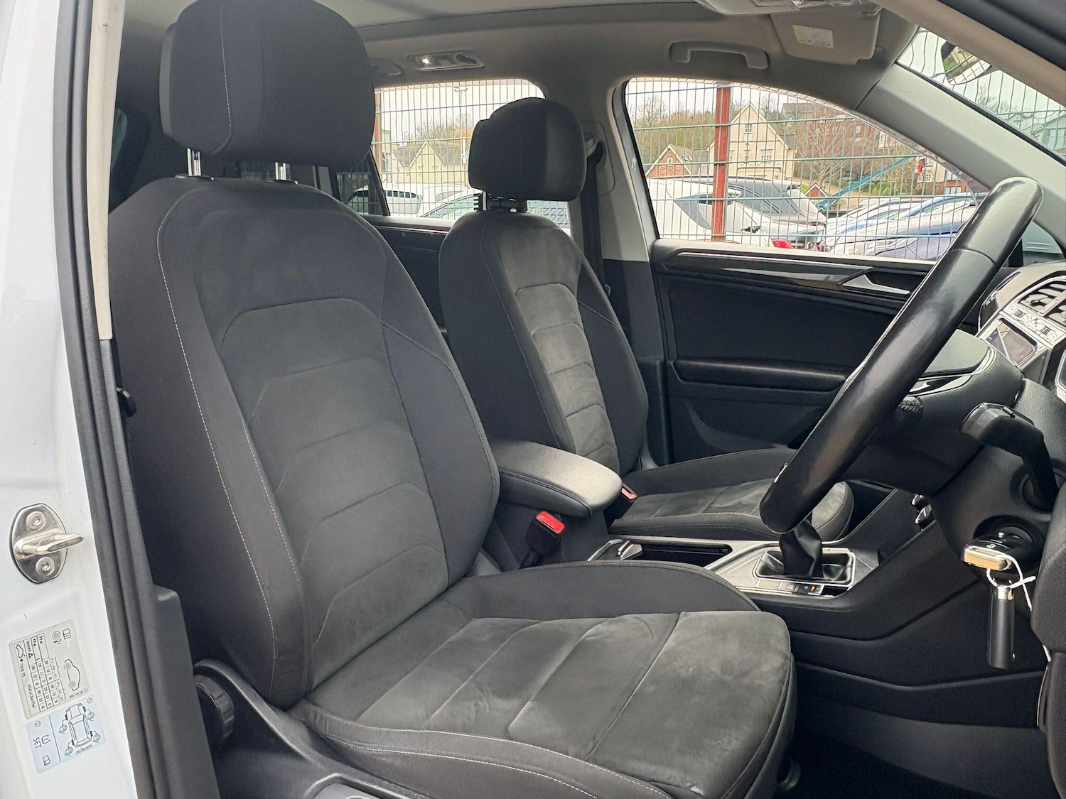 Used Volkswagen Tiguan 2018 for sale - 78147763: Photo 16