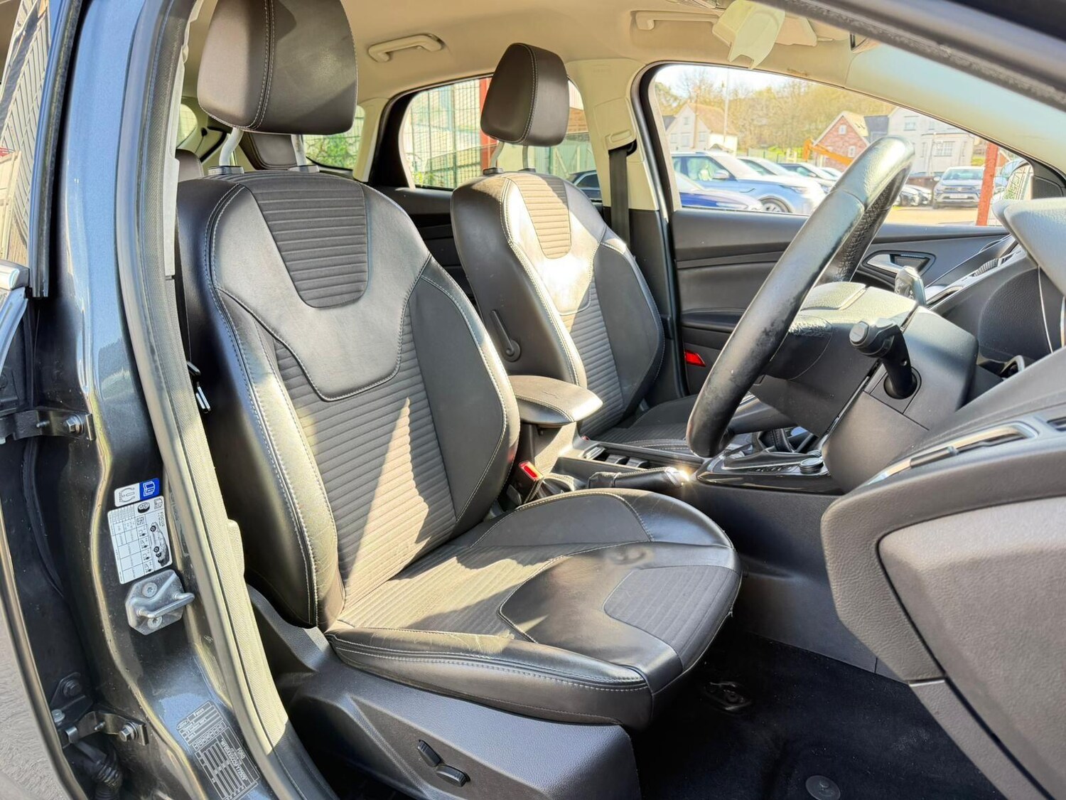 Used Ford Focus 2015 for sale - 77939308: Photo 11