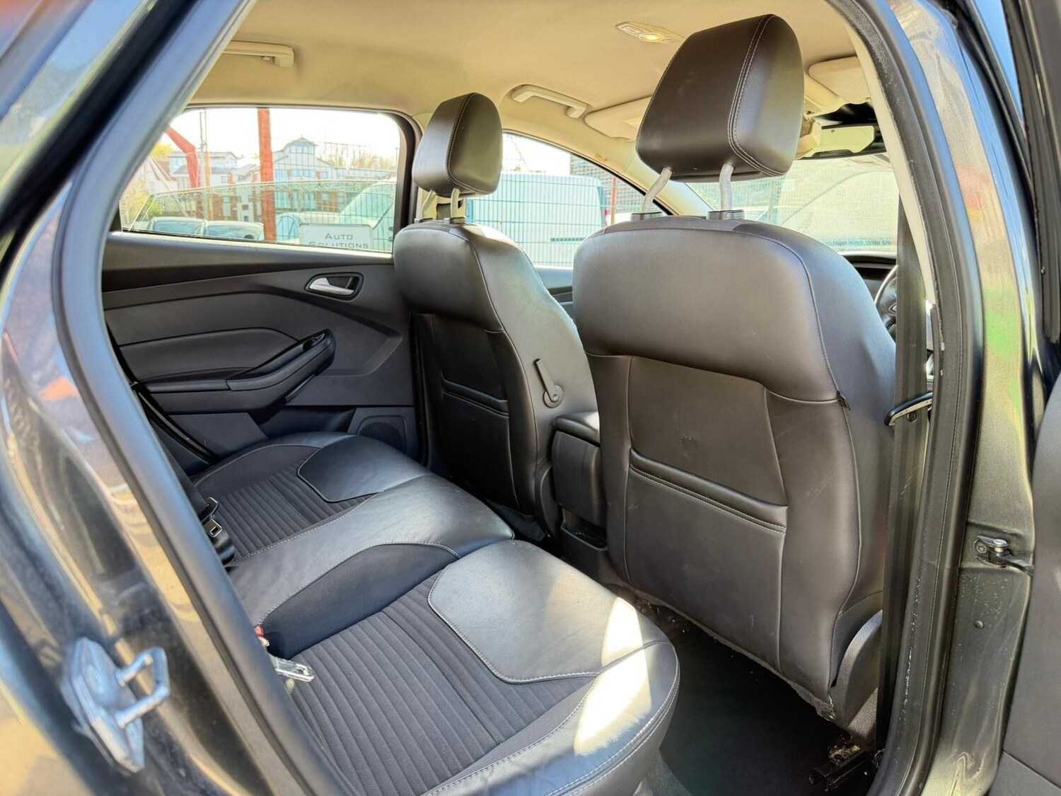 Used Ford Focus 2015 for sale - 77939308: Photo 14