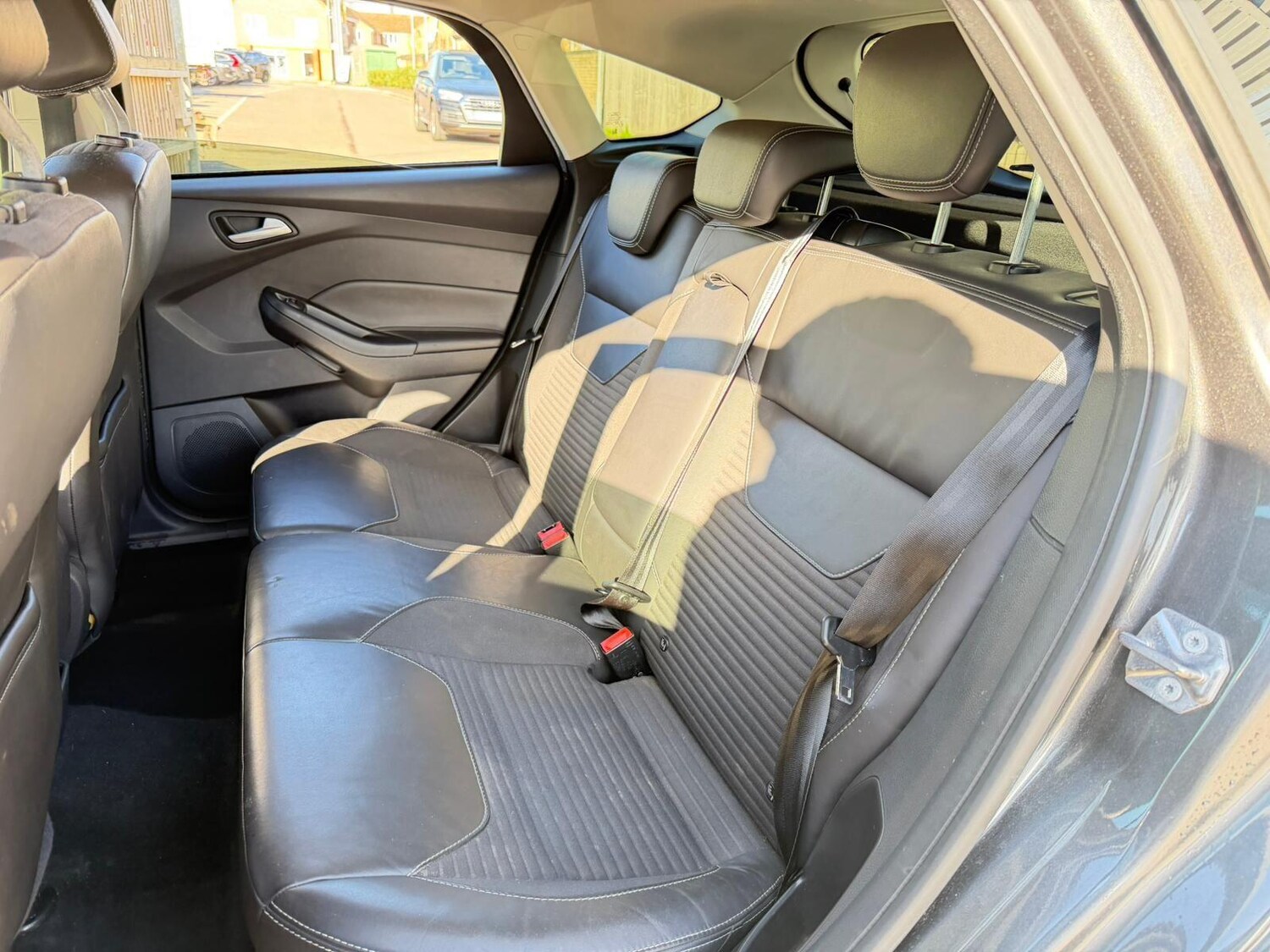 Used Ford Focus 2015 for sale - 77939308: Photo 17