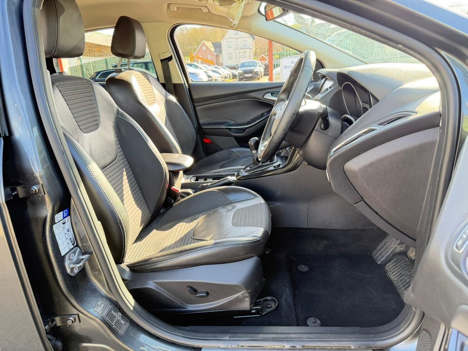 Used Ford Focus 2015 for sale - 77939308: Photo 29