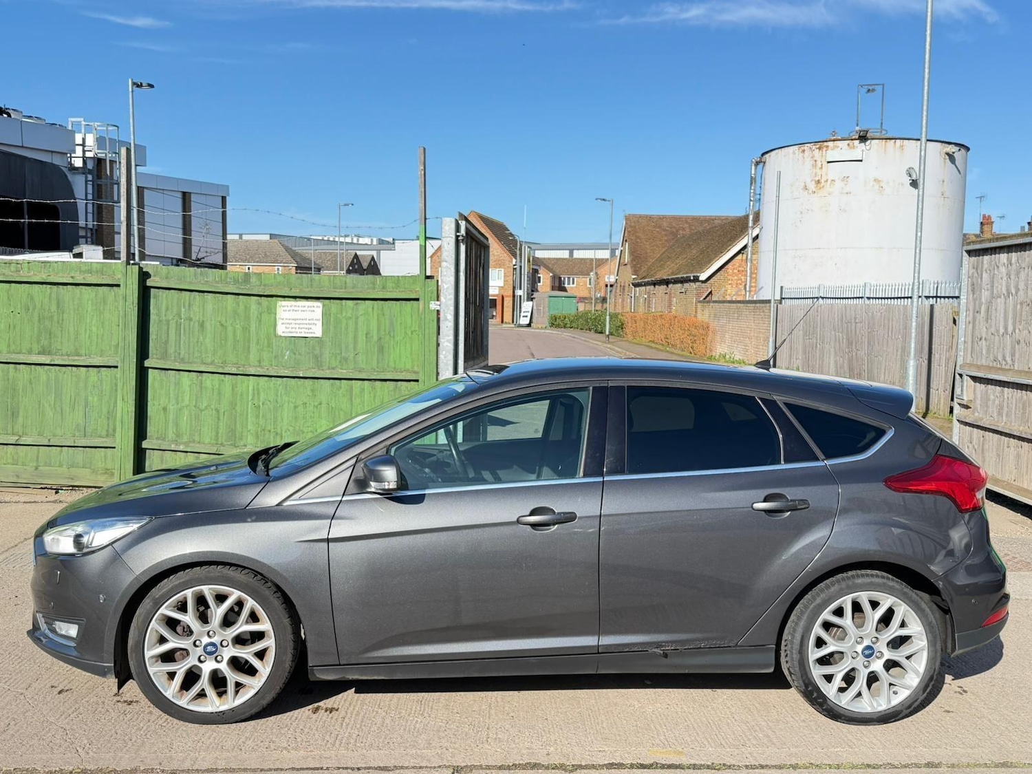Used Ford Focus 2015 for sale - 77939308: Photo 5