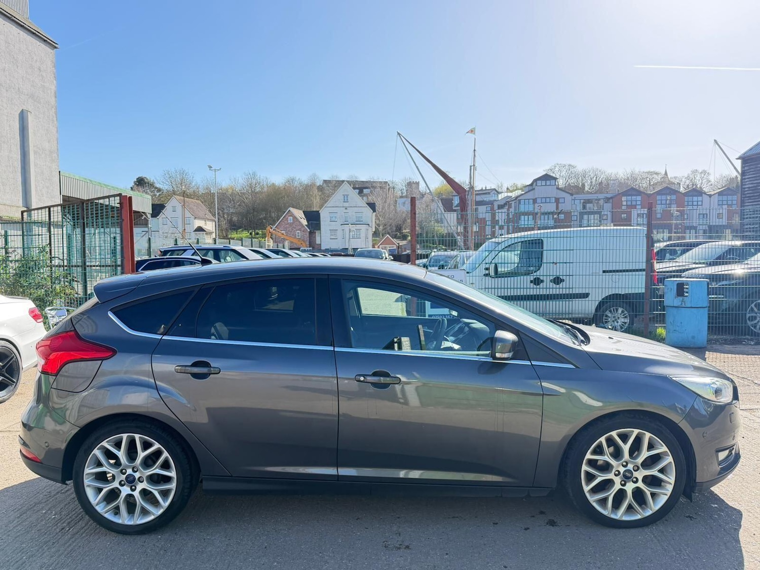 Used Ford Focus 2015 for sale - 77939308: Photo 7