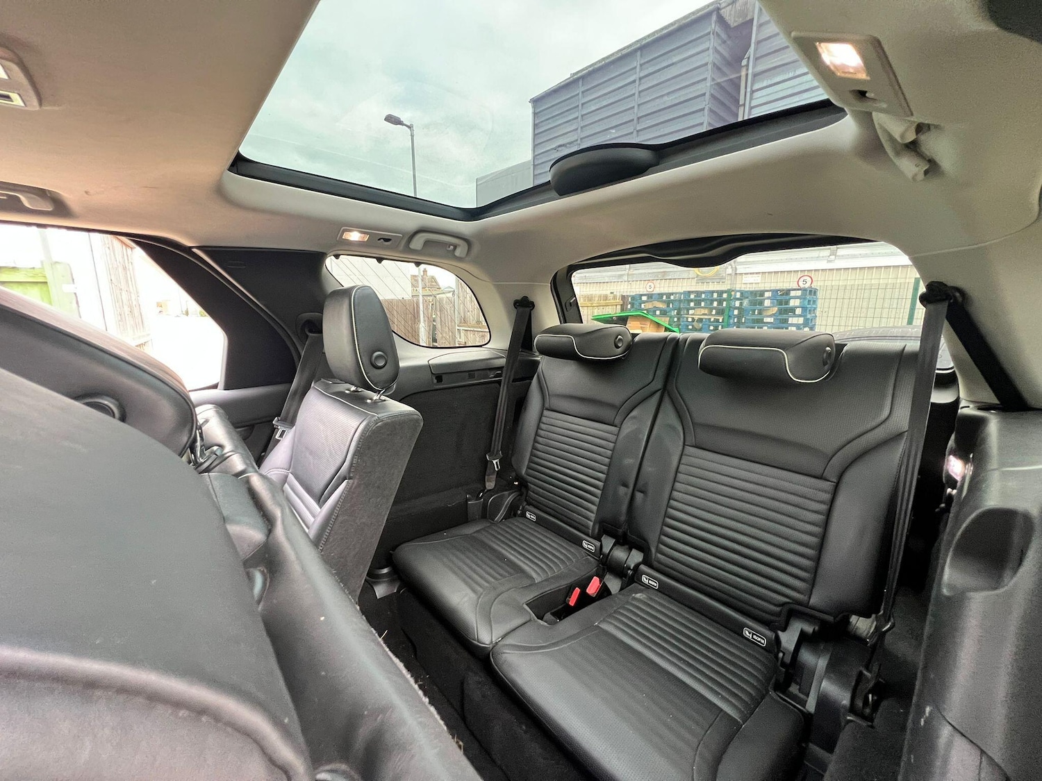 Used Land Rover Discovery 2018 for sale - 76361425: Photo 14