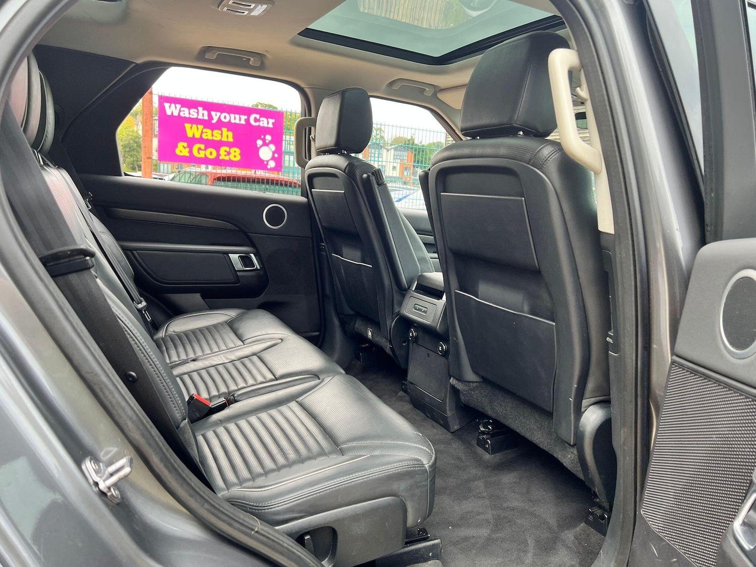 Used Land Rover Discovery 2018 for sale - 76361425: Photo 19
