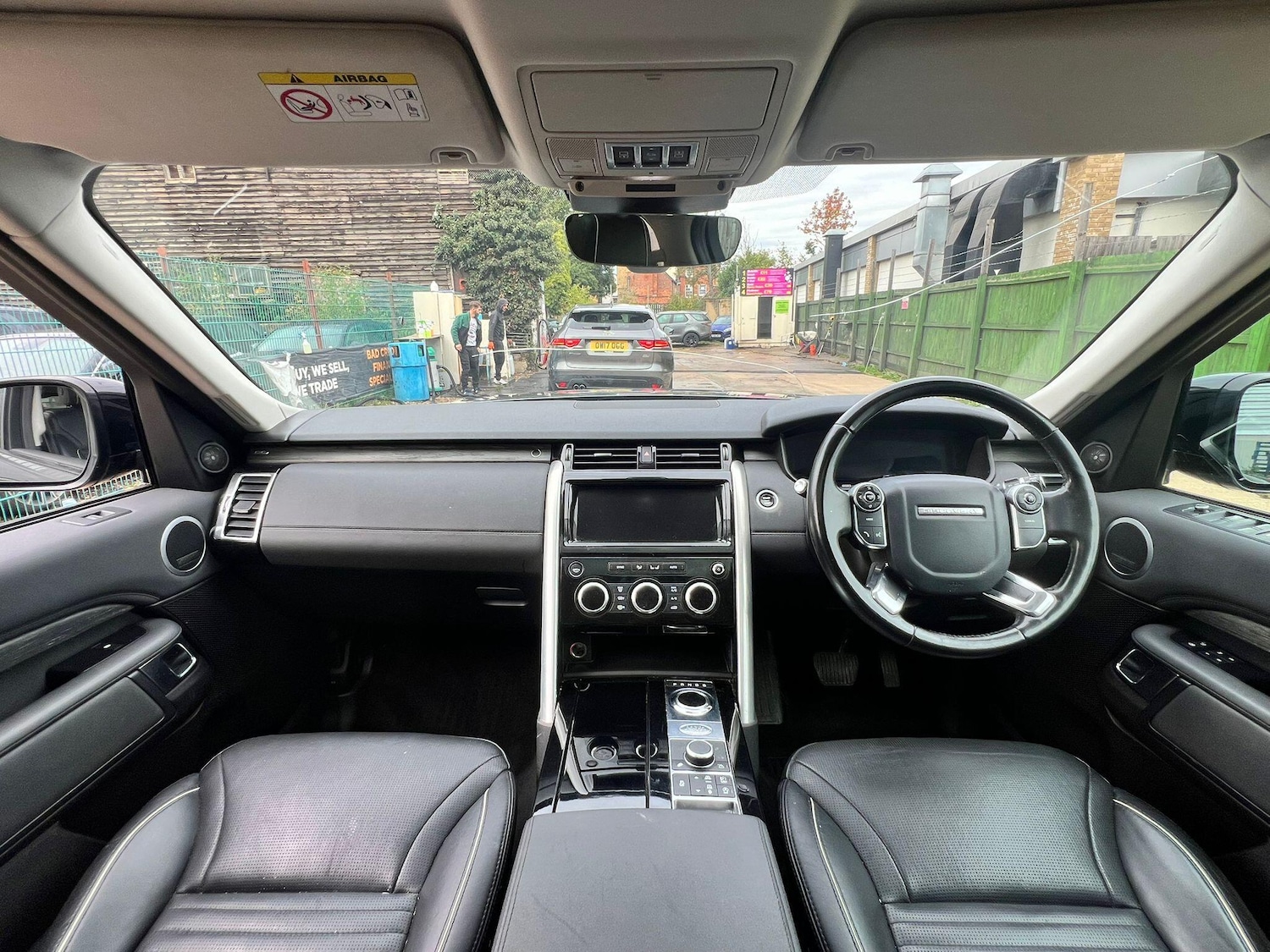 Used Land Rover Discovery 2018 for sale - 76361425: Photo 26