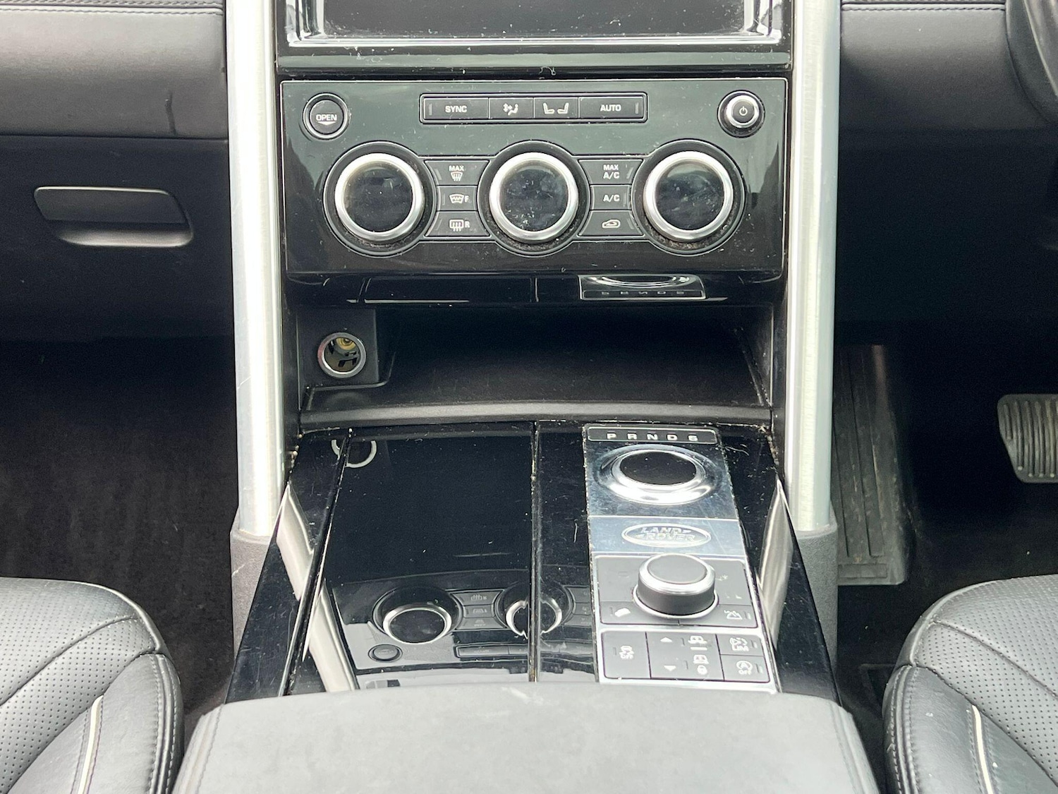 Used Land Rover Discovery 2018 for sale - 76361425: Photo 28