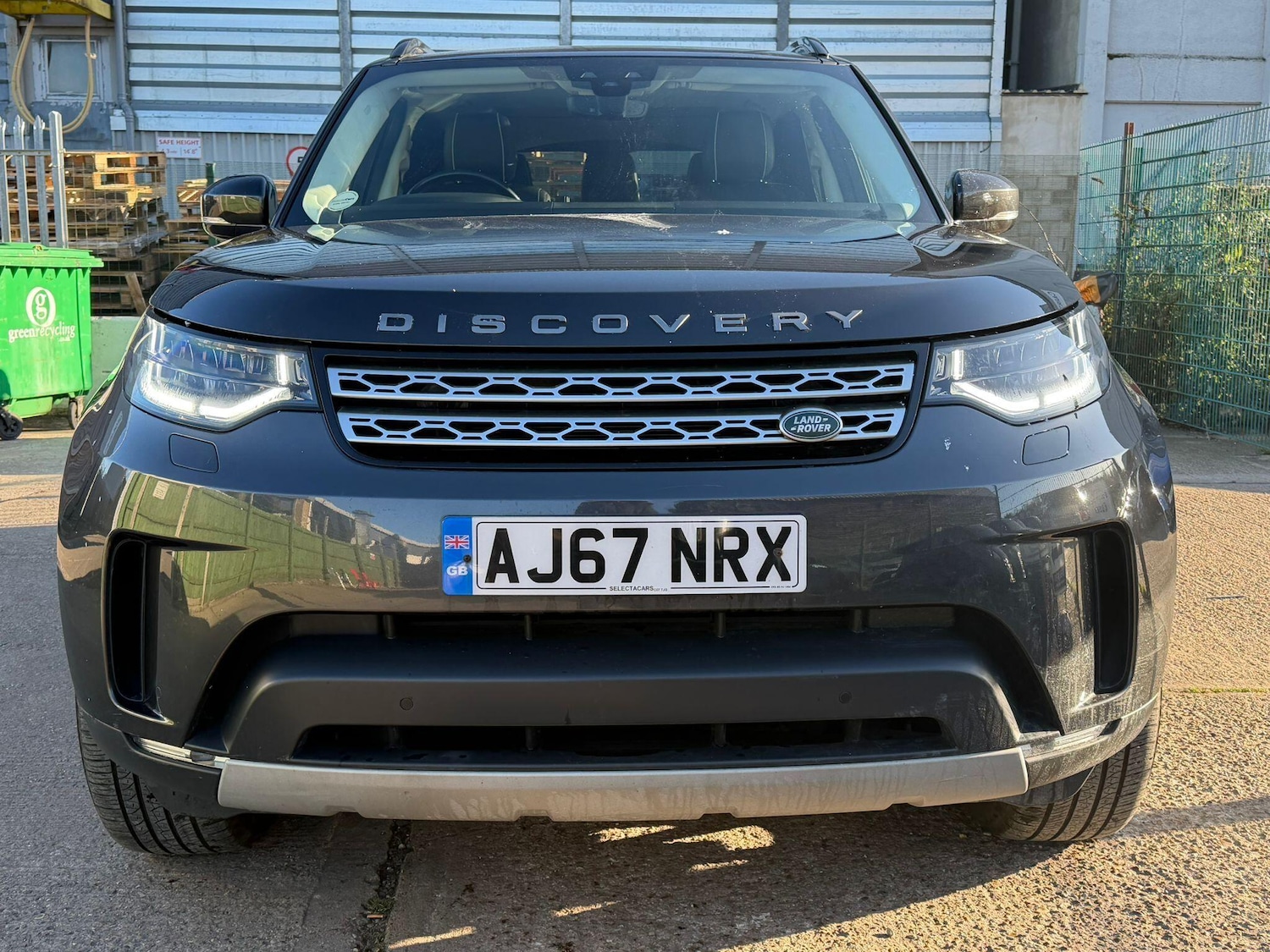 Used Land Rover Discovery 2017 for sale - 77091063: Photo 3
