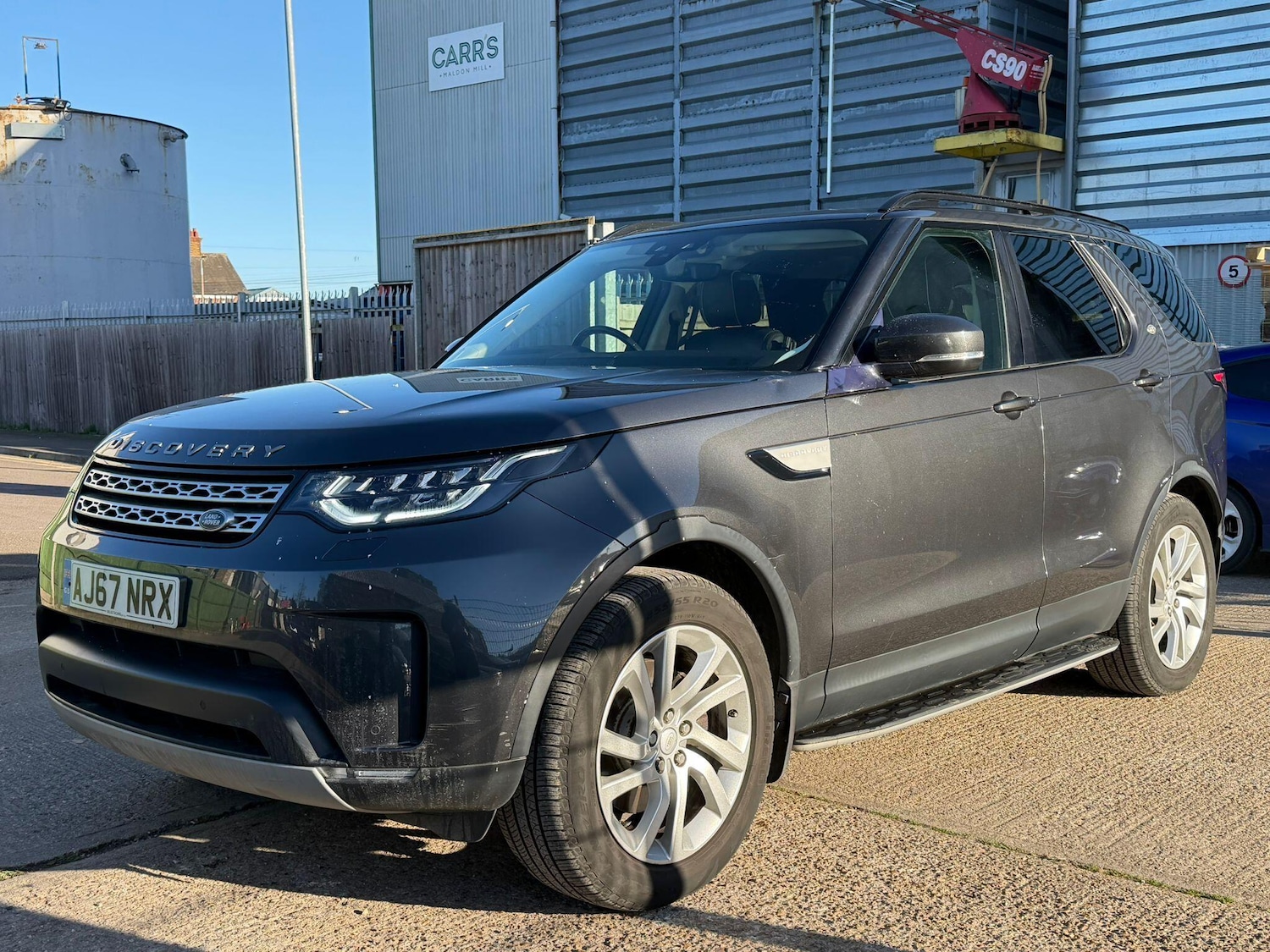 Used Land Rover Discovery 2017 for sale - 77091063: Photo 5