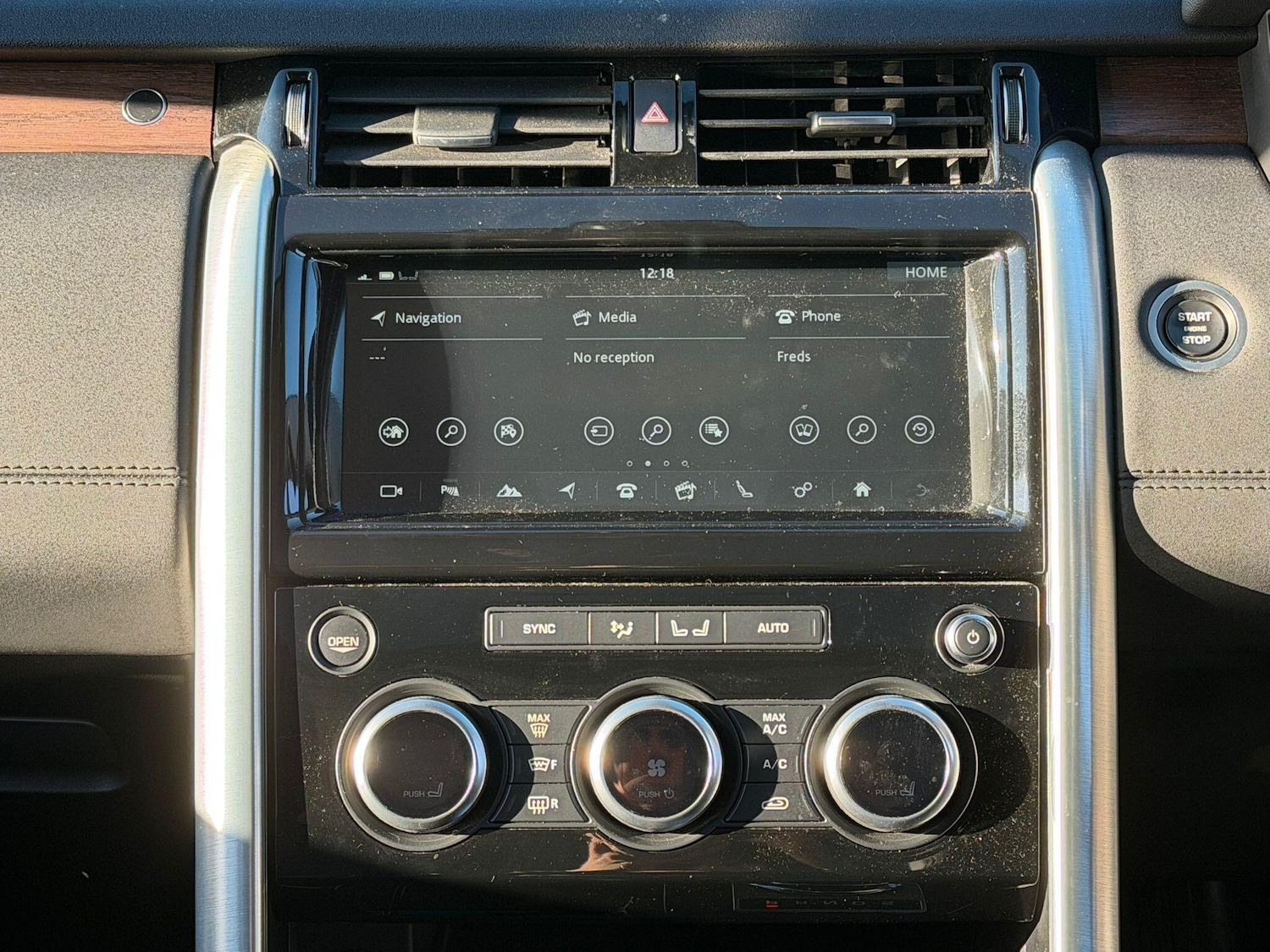 Used Land Rover Discovery 2017 for sale - 77091063: Photo 9