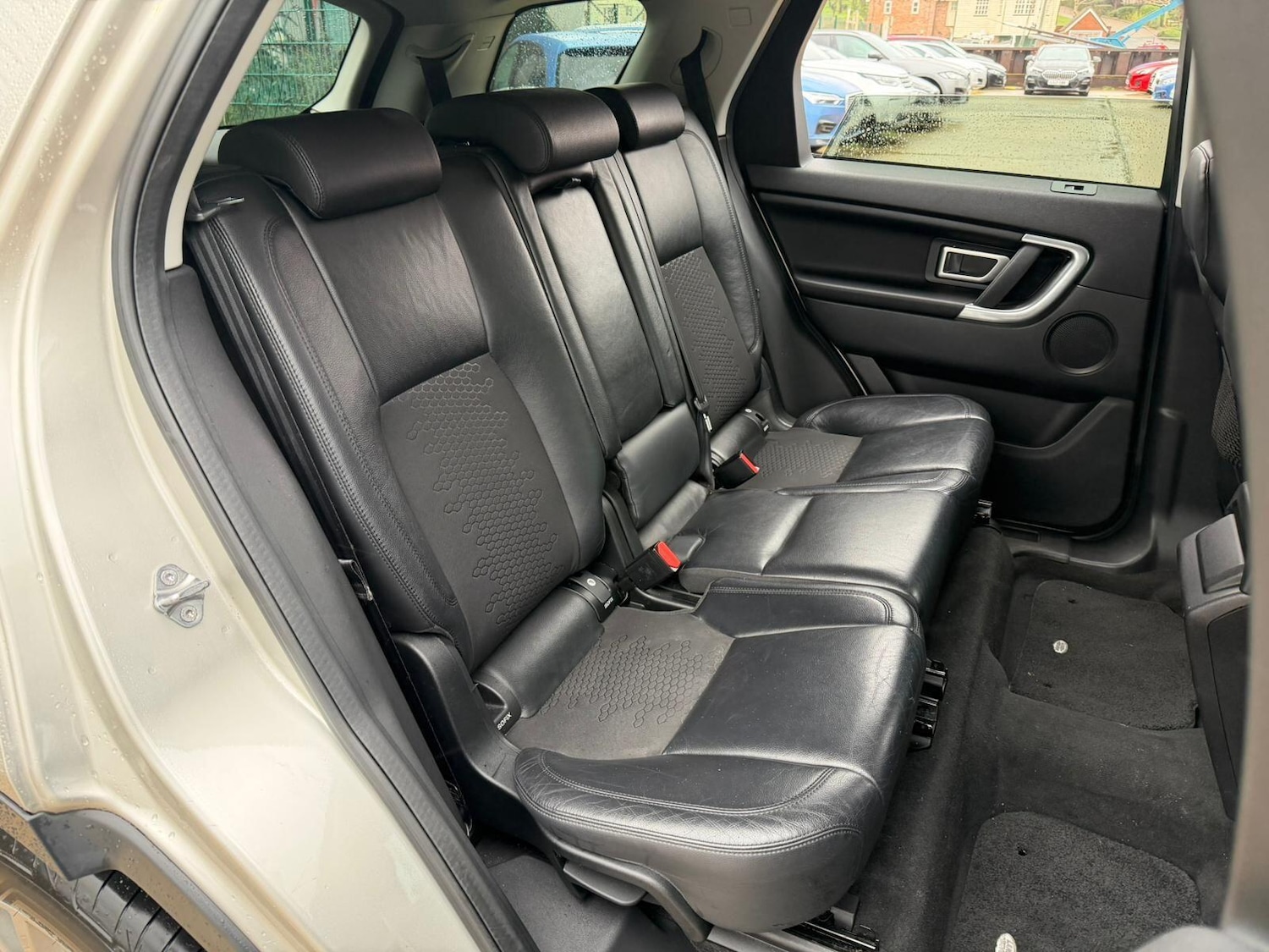 Used Land Rover Discovery Sport 2016 for sale - 77156705: Photo 17