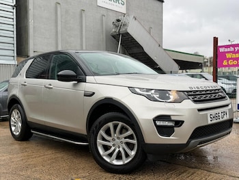 Land Rover Discovery Sport feature image