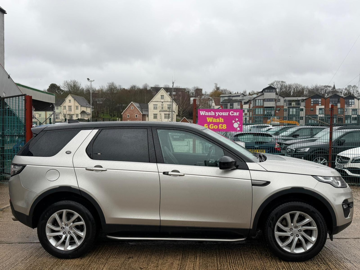 Used Land Rover Discovery Sport 2016 for sale - 77156705: Photo 3