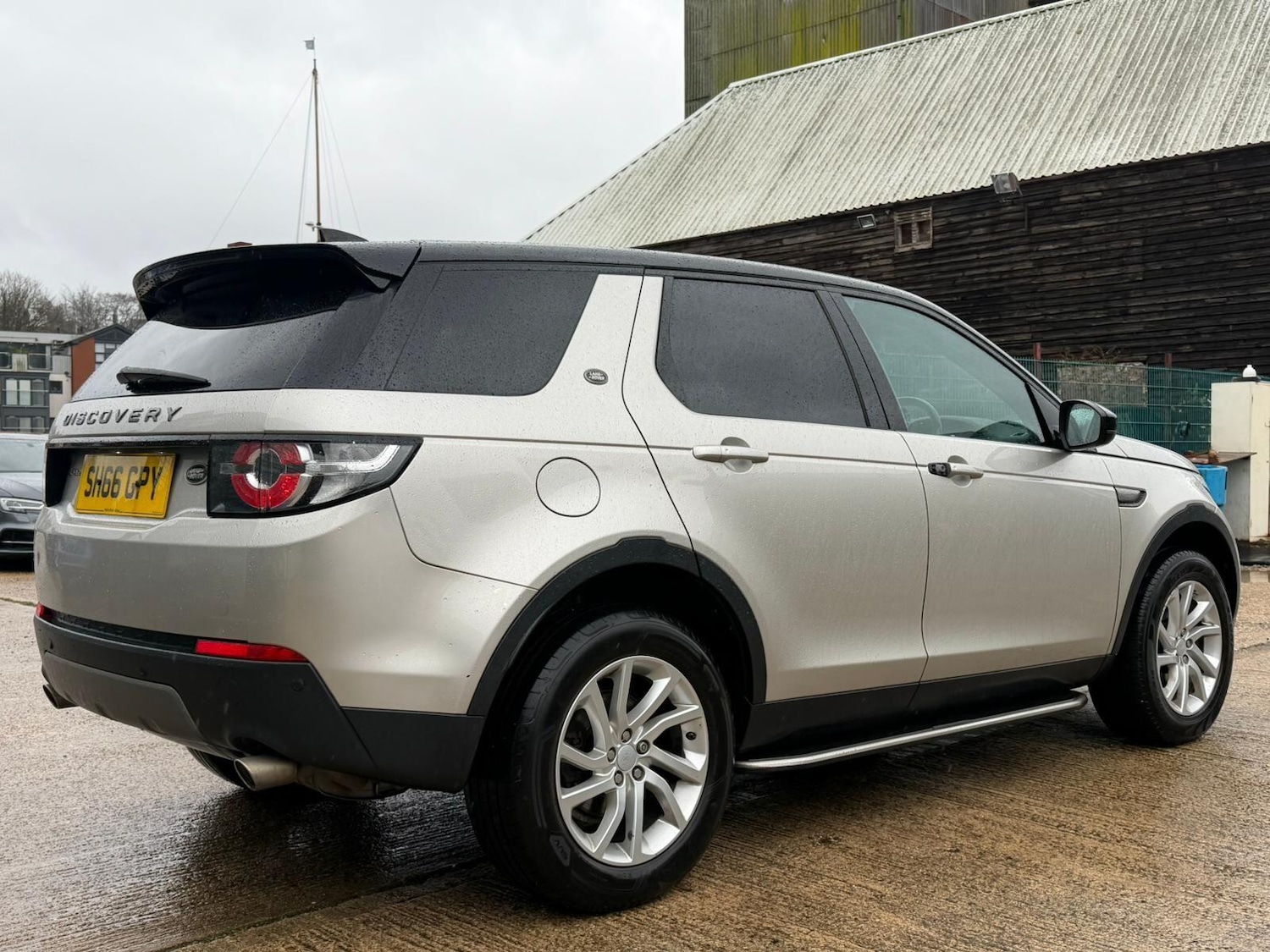 Used Land Rover Discovery Sport 2016 for sale - 77156705: Photo 5