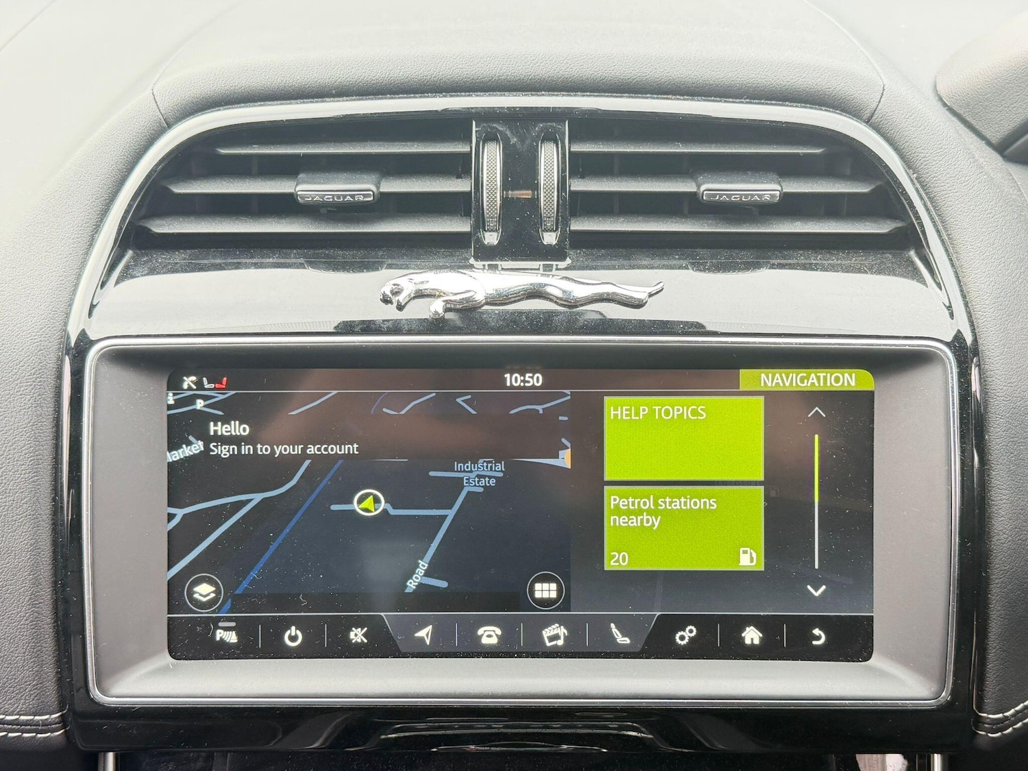 Used Jaguar XE for sale - 77510837: Photo 7