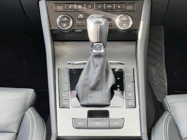 Used Skoda Superb 2020 for sale - 75623877: Photo 18
